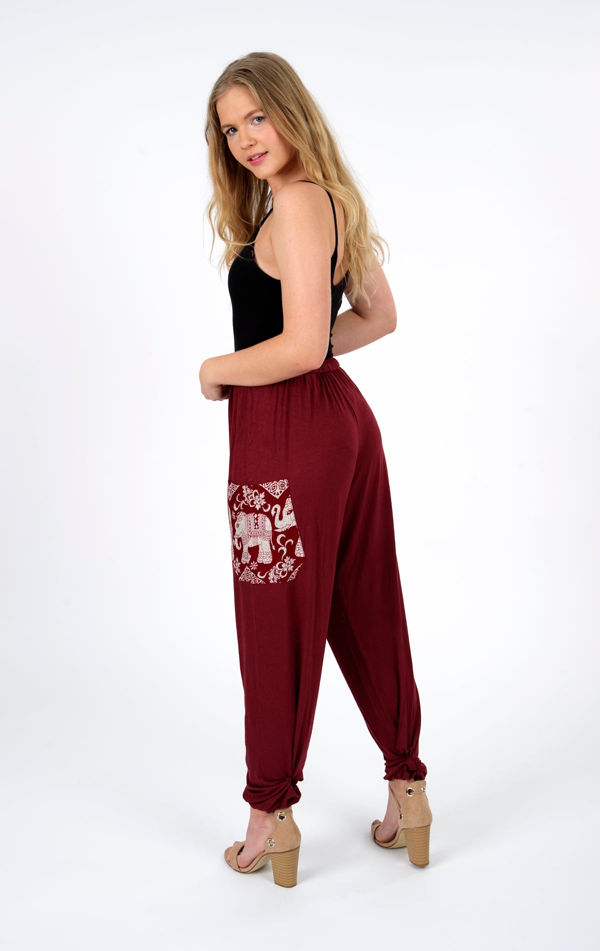Movement Pants - Maroon