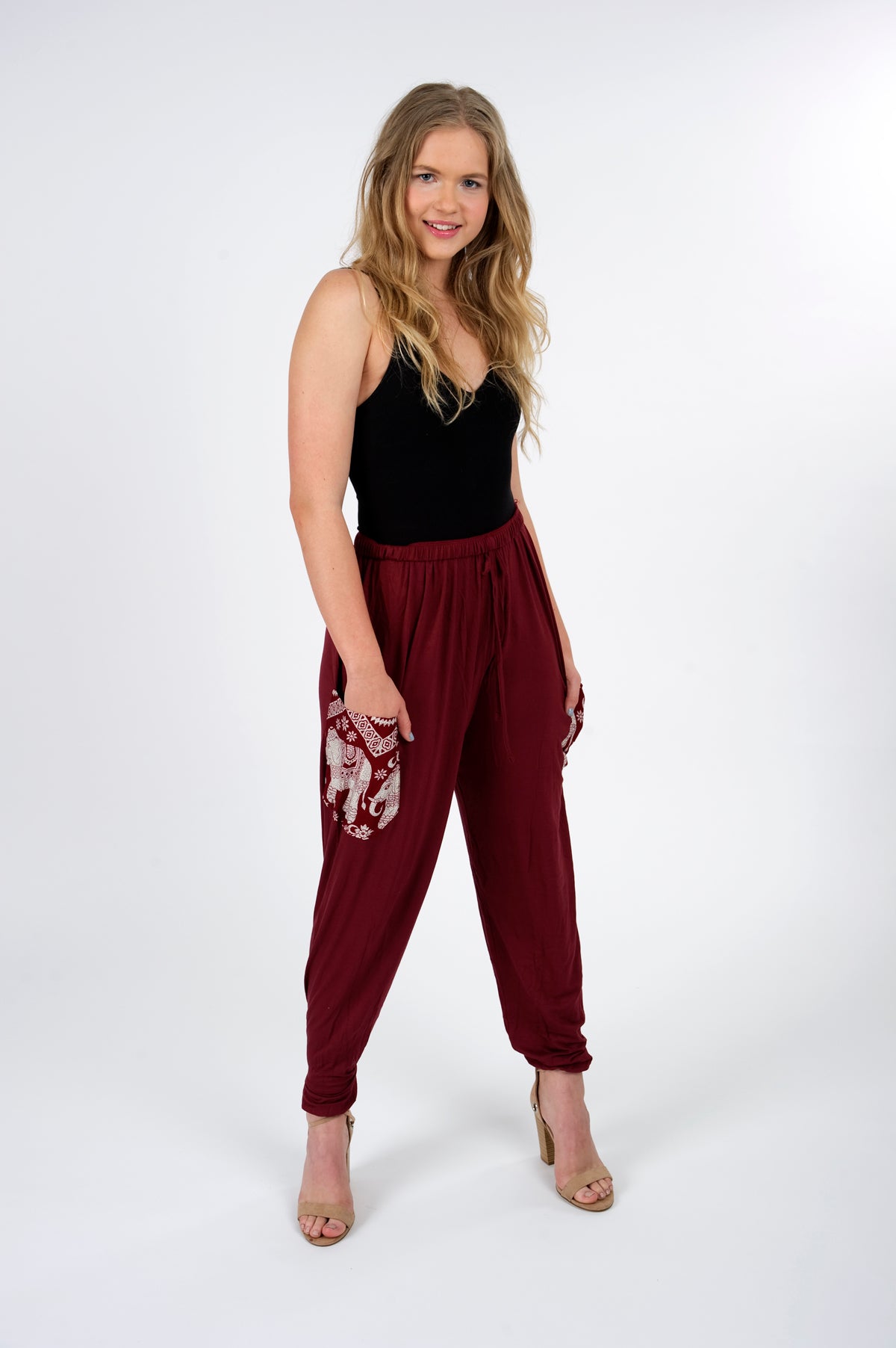 Movement Pants - Maroon