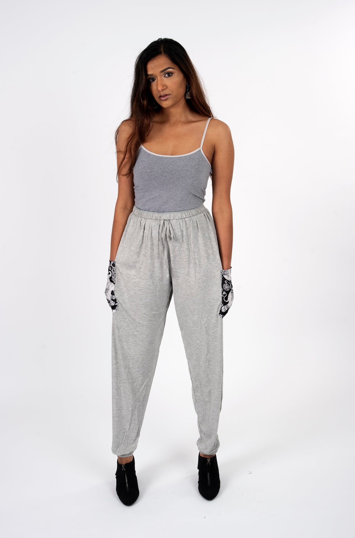 Movement Pants - Grey